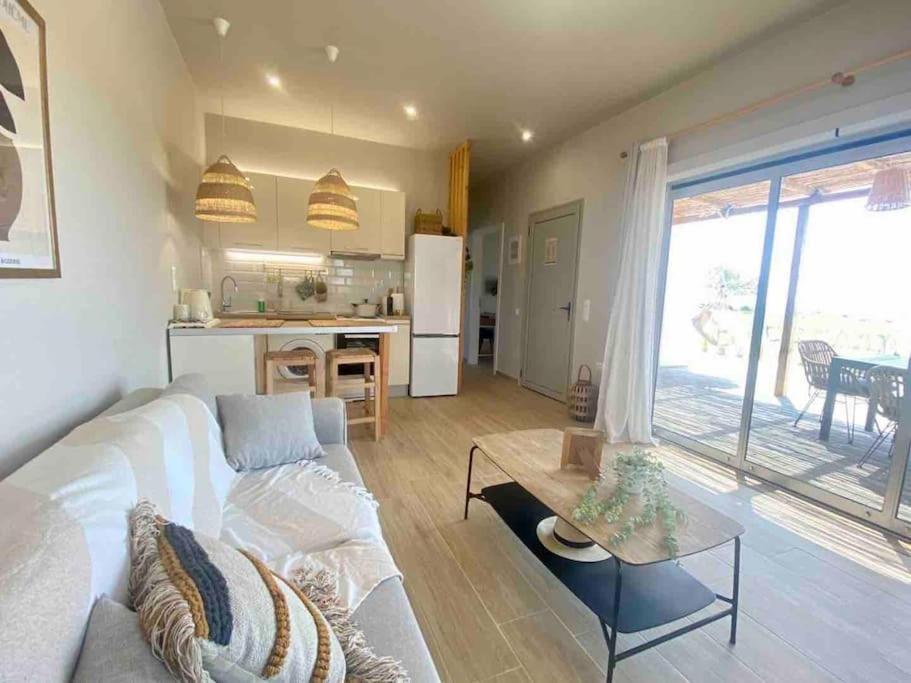 Boho Natural Beachfront Detached House Analipsis  Buitenkant foto