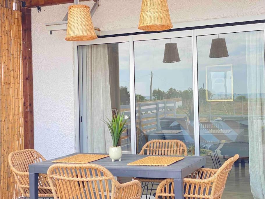 Boho Natural Beachfront Detached House Analipsis  Buitenkant foto