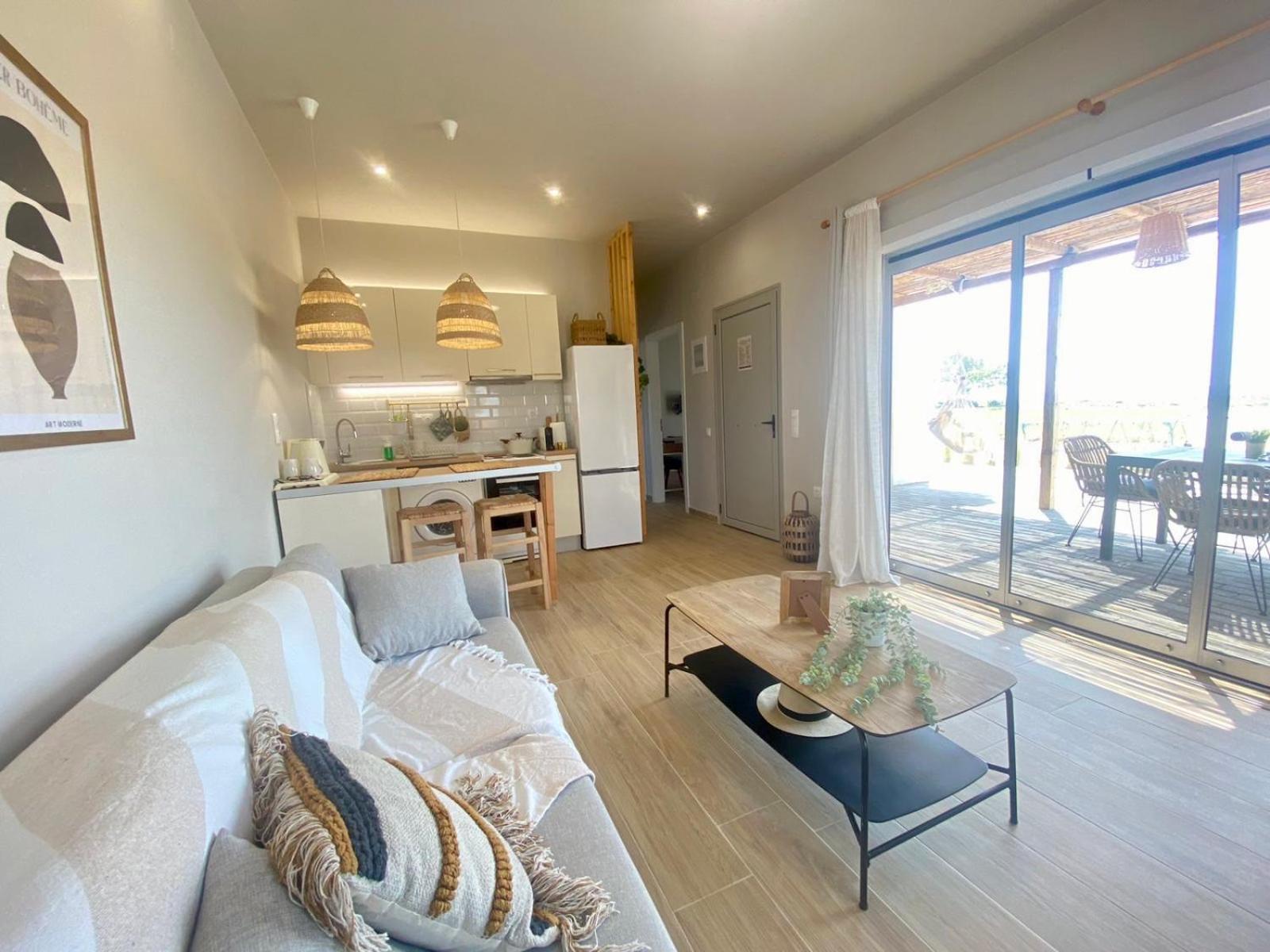 Boho Natural Beachfront Detached House Analipsis  Buitenkant foto